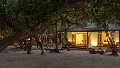 Adaaran Select Meedhupparu