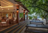 Adaaran Select Meedhupparu