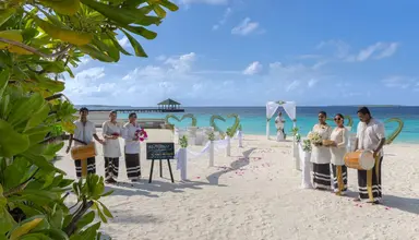 Adaaran Select Meedhupparu