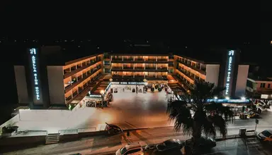 Adella Side