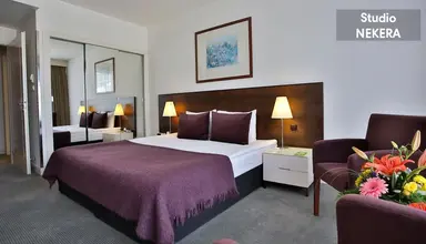 Adina Apartment