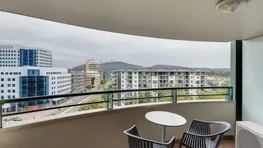 Adina Serviced Apartments Canberra James Court