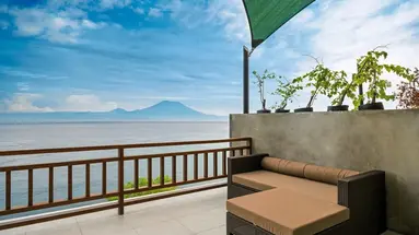Adiwana Warnakali Resort