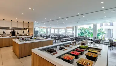 Admiral De Luxe