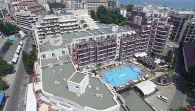 Admiral Plaza