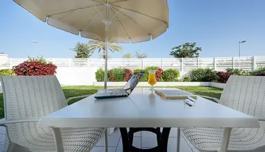Adonis Bungalows