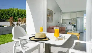 Adonis Bungalows