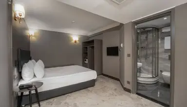 Adora Hotel & Resort 