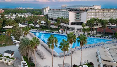 Adora Hotel & Resort 