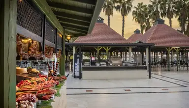 Adora Hotel & Resort 