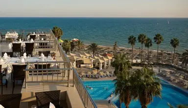 Adora Hotel & Resort 