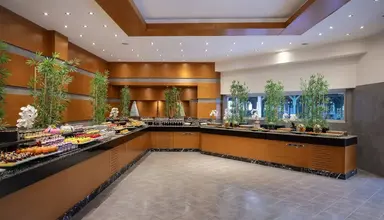 Adora Hotel & Resort 