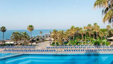 Adora Hotel & Resort 
