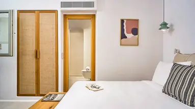 Adorno Beach Hotel & Suites