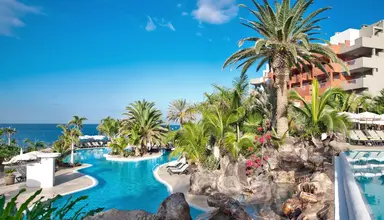 Adrian Roca Nivaria Gran Hotel