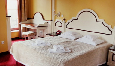 Adriano SPA