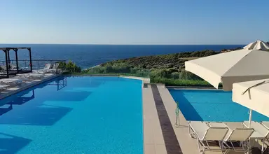 Aeolis Thassos Palace