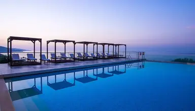 Aeolis Thassos Palace