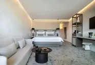 Aeonic Suites & Spa