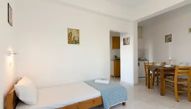 Aglaia Apartments