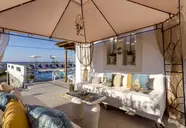 Aglaia Apartments