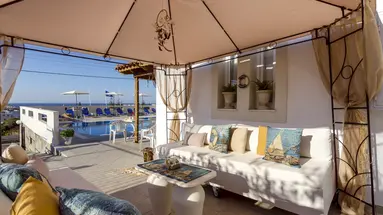 Aglaia Apartments