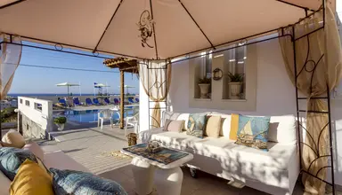 Aglaia Apartments
