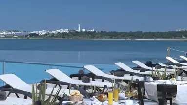 Agua Riverside