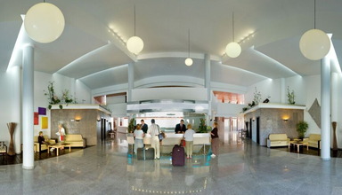 Aguamarina Golf Apartments