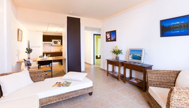 Aguamarina Golf Apartments