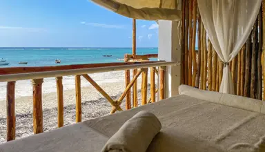 AHG Dream's Bay Beach