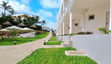 AHG Lion Beach Resort & Spa