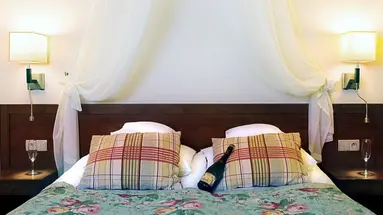 Ahotel