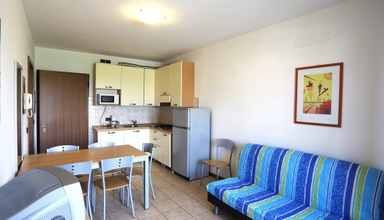 Ai Ginepri