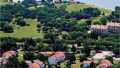 Ai Pini Villaggio