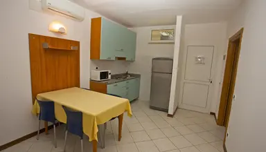 Ai Pini