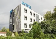 Air Hotel
