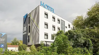Air Hotel