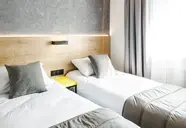 Air Hotel