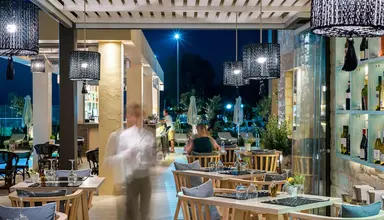 Airis Boutique & Suites