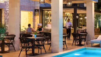 Airis Boutique & Suites