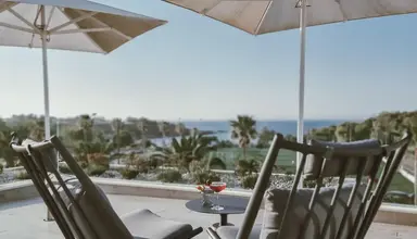 Airis Boutique & Suites
