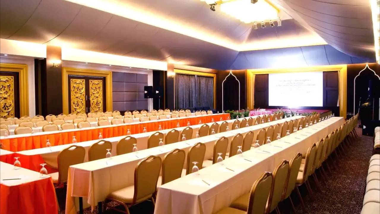 Aiyara Grand