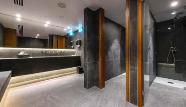 Ajax Hotel