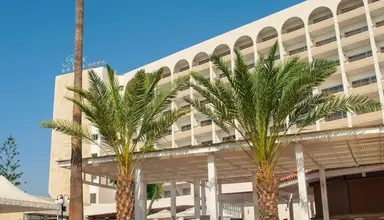 Ajax Hotel