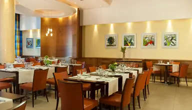 Ajax Hotel