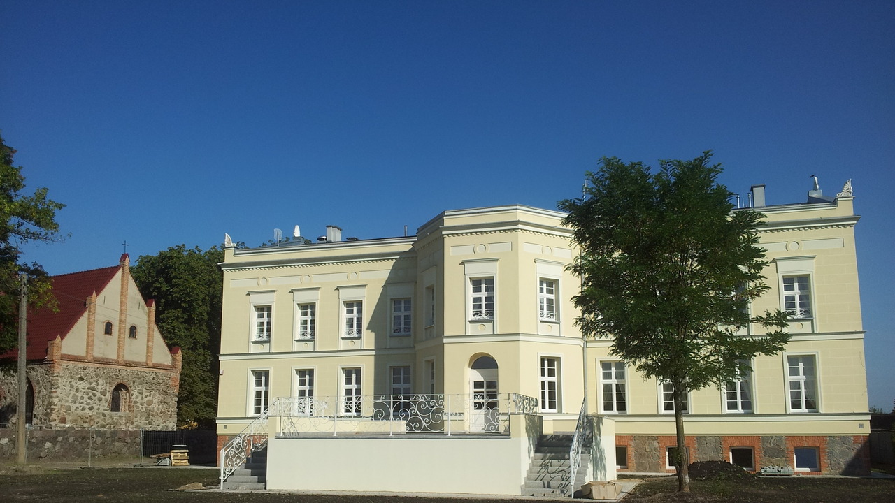 Akacjowy Dwór