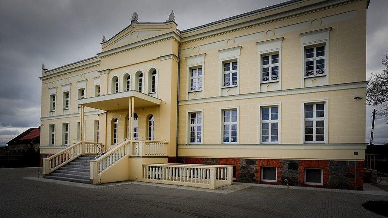 Akacjowy Dwór