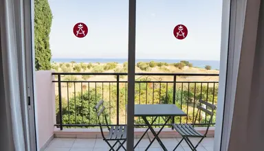 Akamanthea Holiday Village