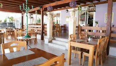 Akamanthea Holiday Village